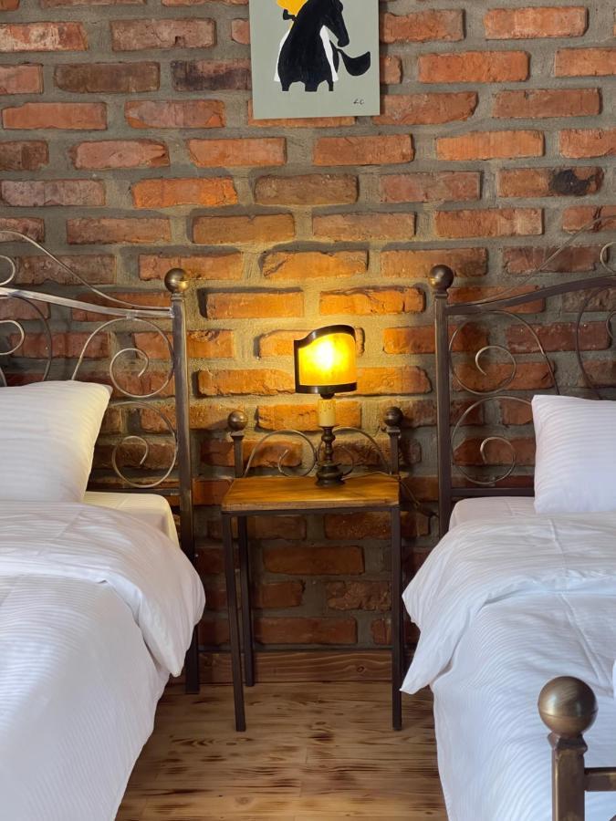 מרטווילי Odo'S Guest House מראה חיצוני תמונה